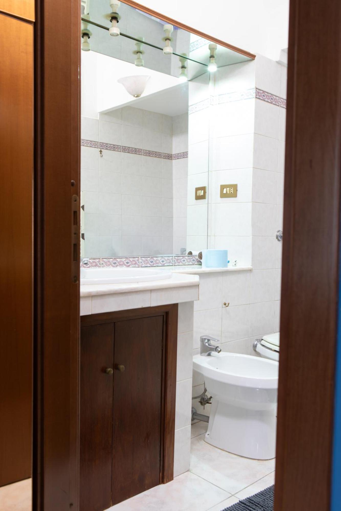 Casa Vitelli - Centro Storico A Due Passi Da Tutto Lejlighed Terracina Eksteriør billede