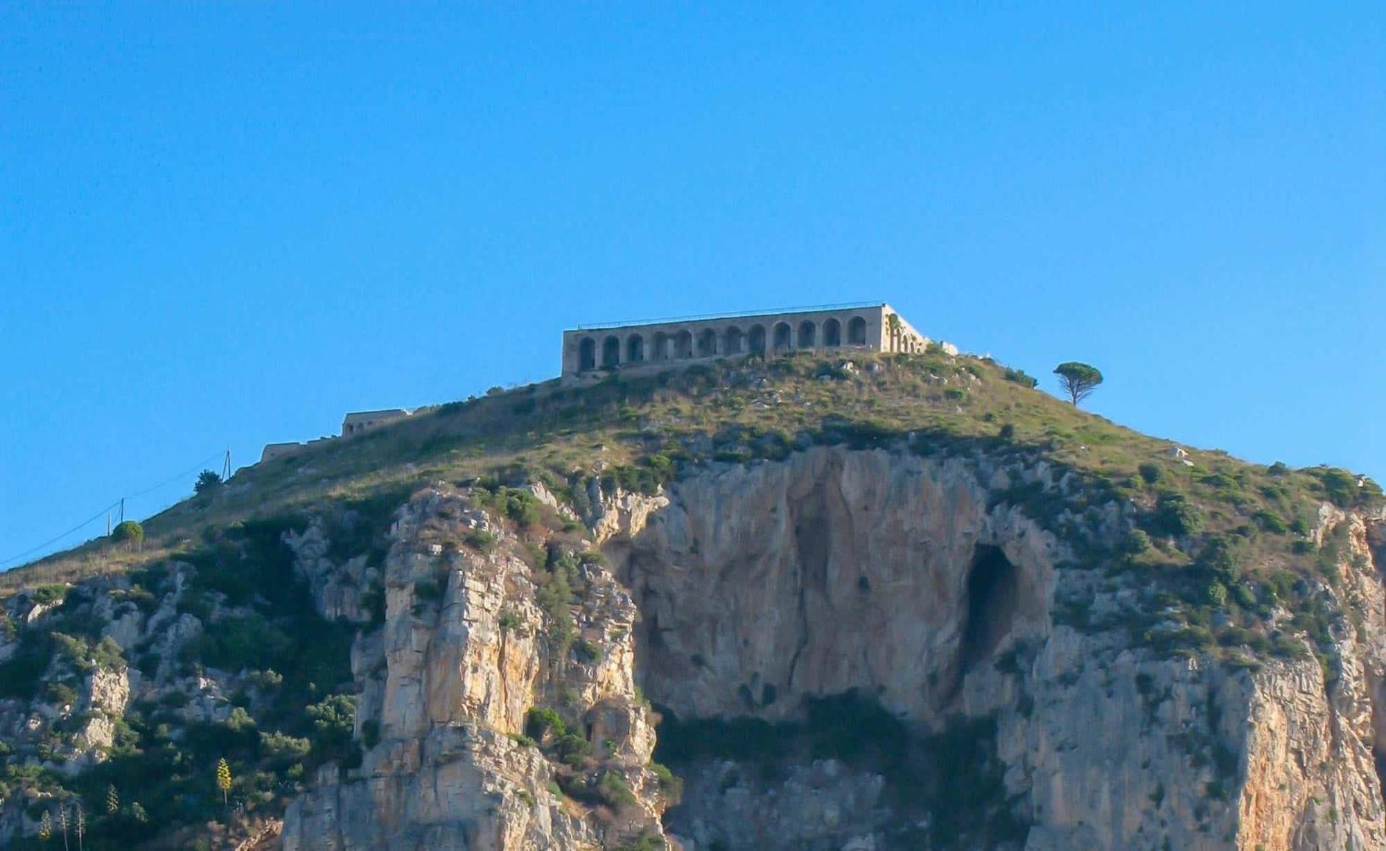 Casa Vitelli - Centro Storico A Due Passi Da Tutto Lejlighed Terracina Eksteriør billede