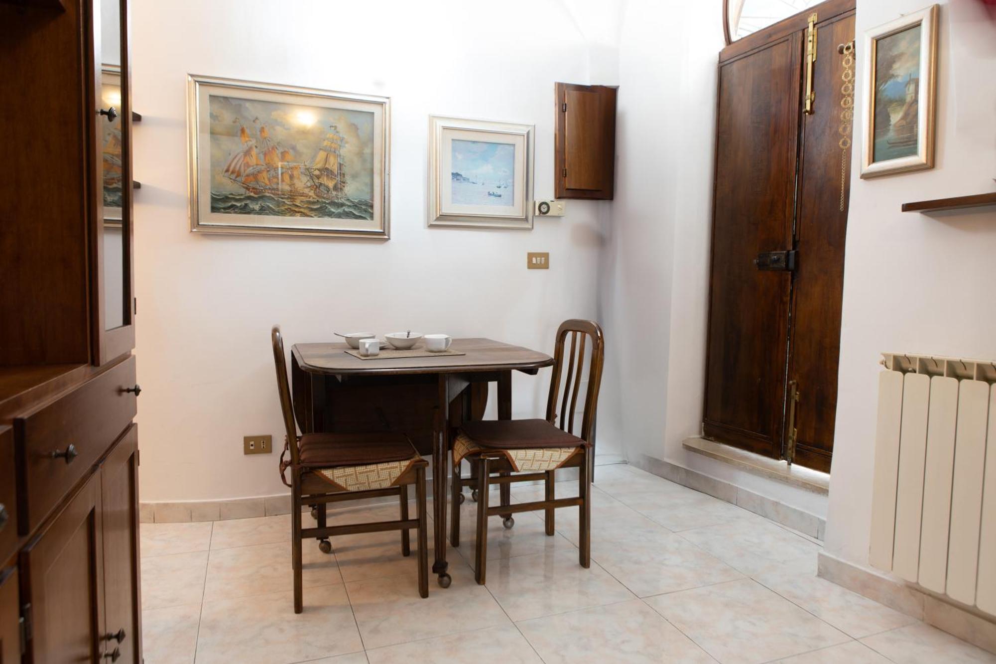 Casa Vitelli - Centro Storico A Due Passi Da Tutto Lejlighed Terracina Eksteriør billede
